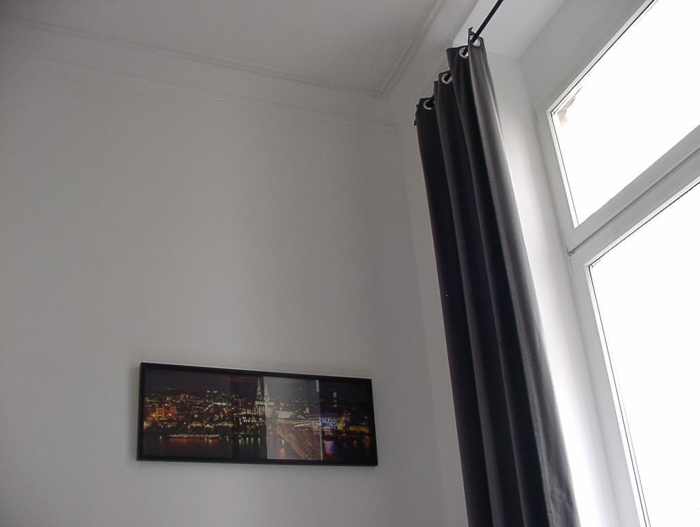 Ferienwohnung Bankwitz Köln Zimmer foto